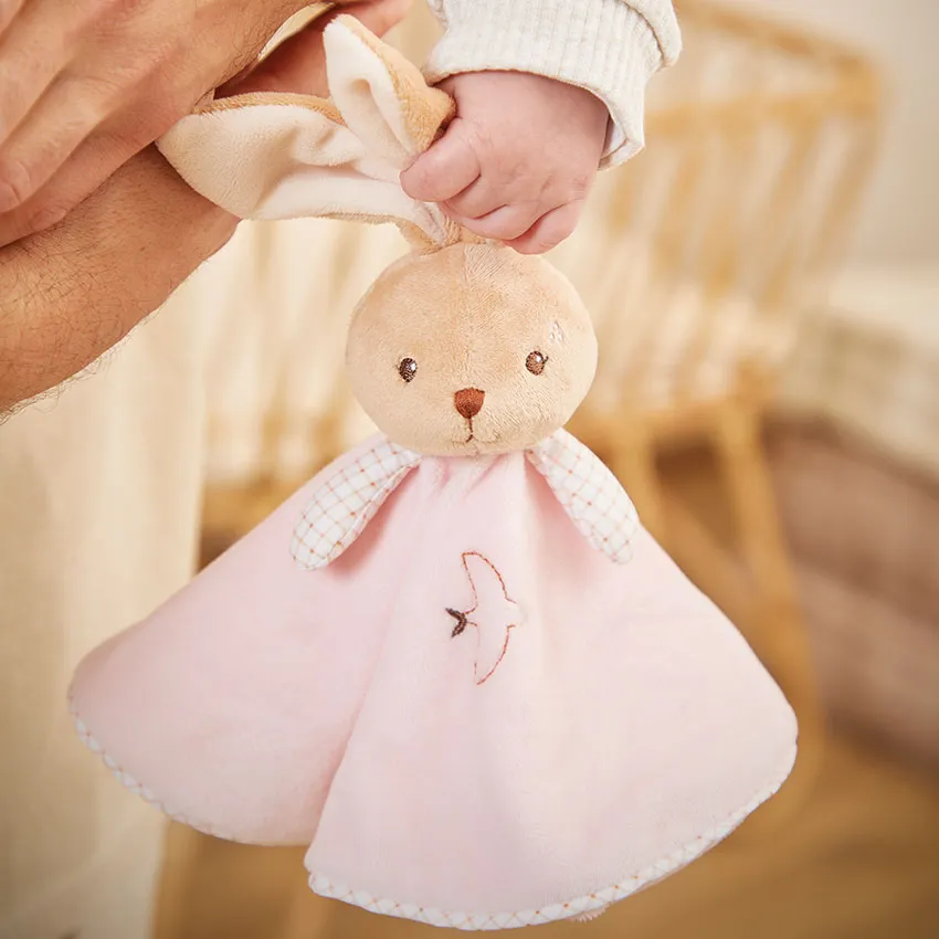Doudou Coelho Rosa