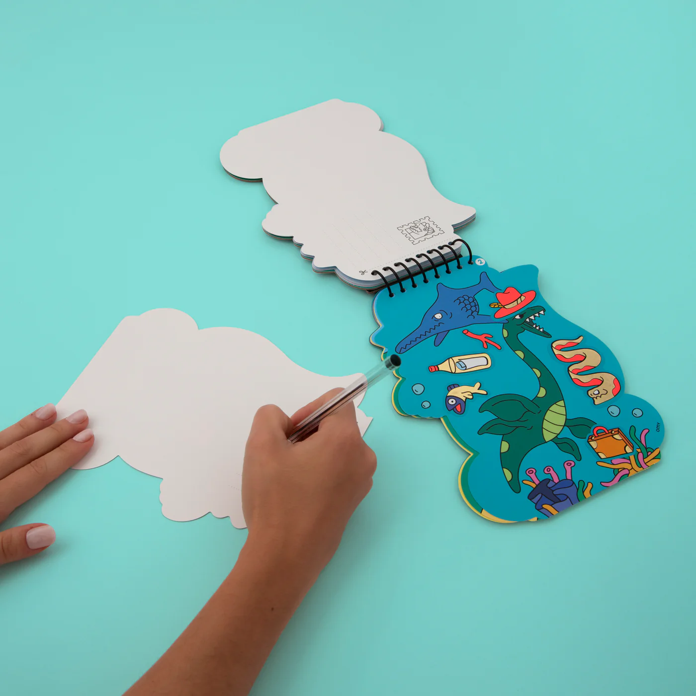 Livro com Autocolantes – Dino